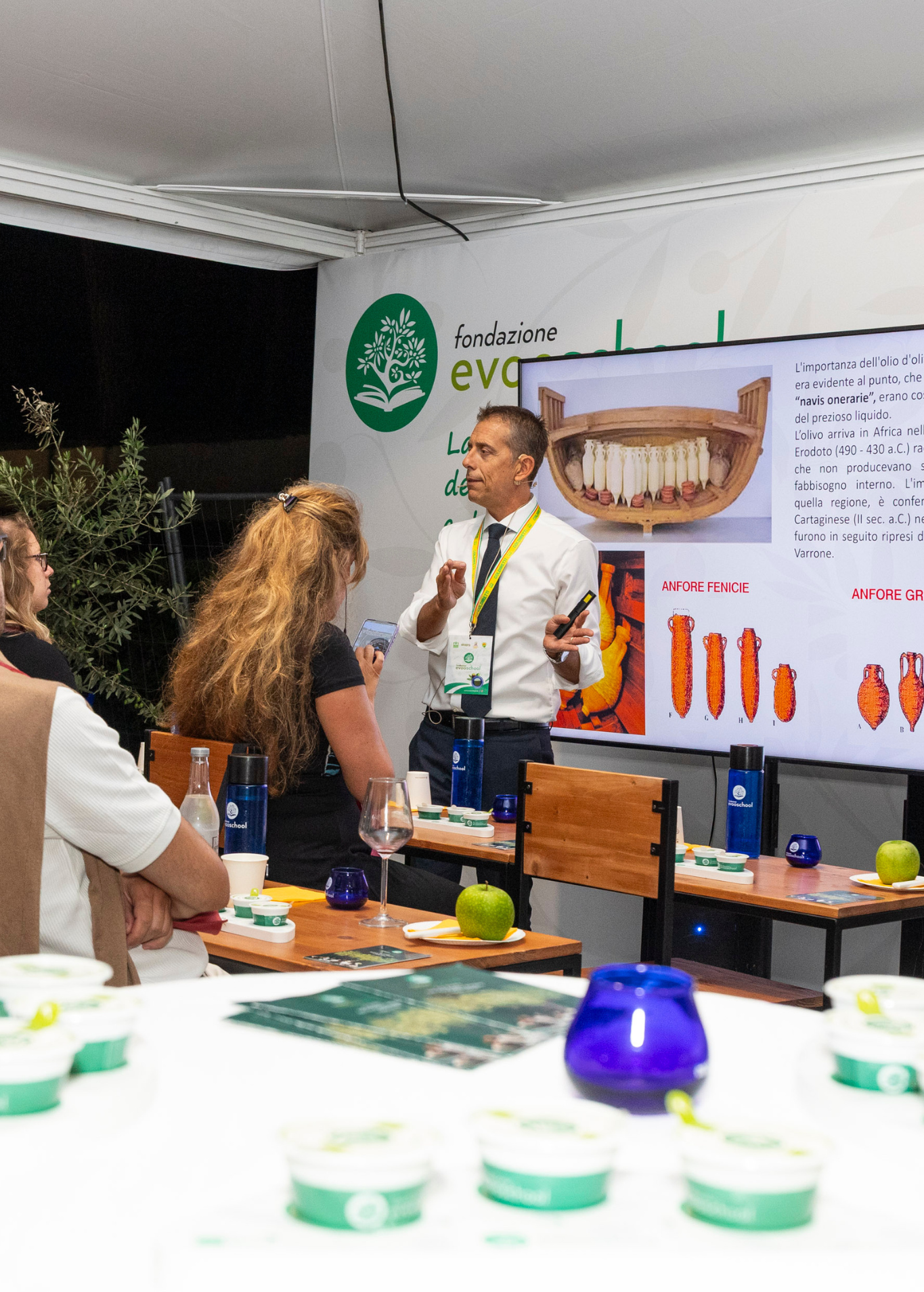 Evoo School - Scopri i segreti dell'olio extravergine italiano / Stand 6A